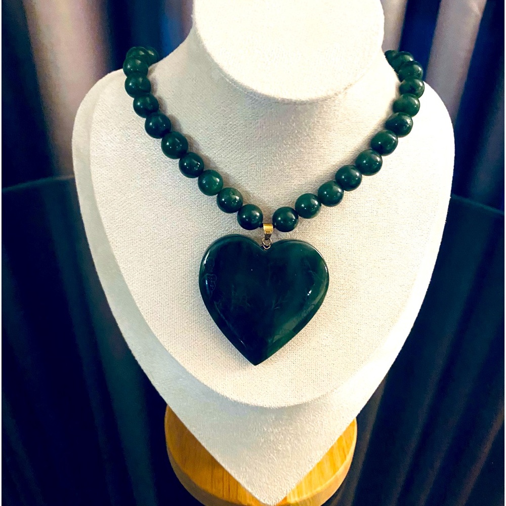 Jade Huge Heart and beads with Design Art Necklace Real Gold